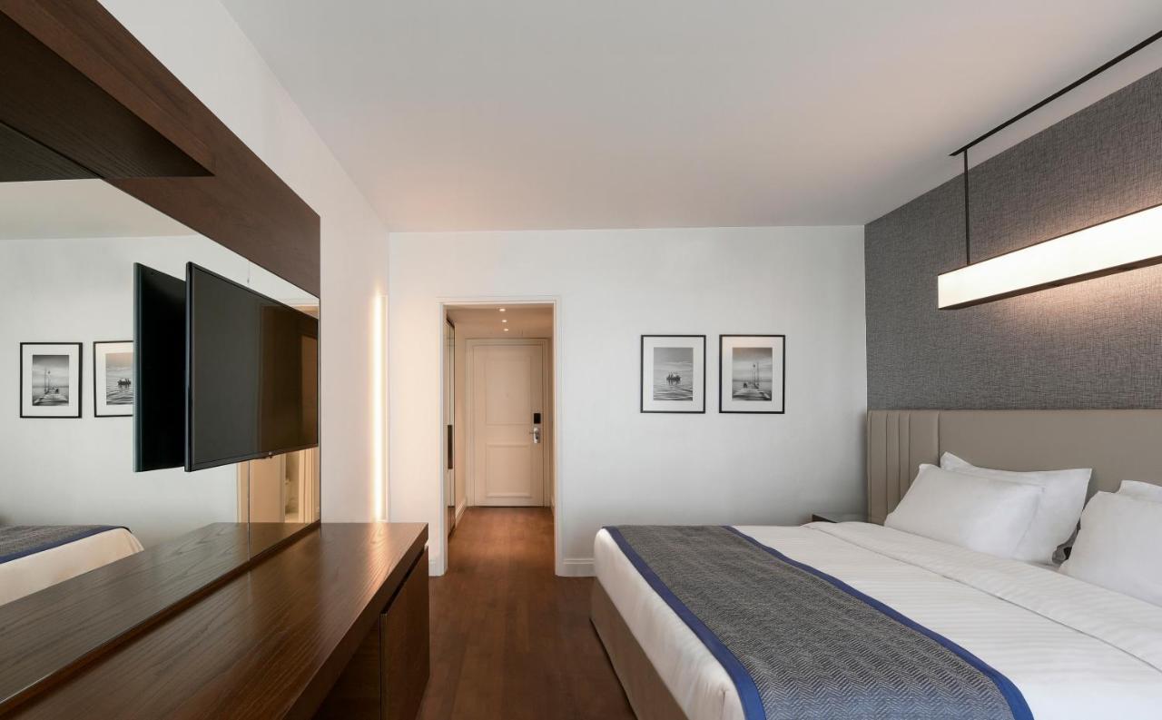 Makedonia Palace Tesalónica Exterior foto A room at the hotel